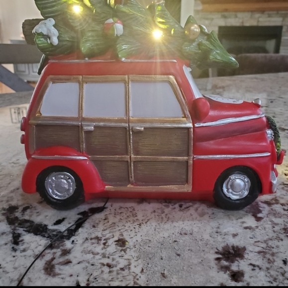 Vintage Holiday Car - Picture 7 of 8